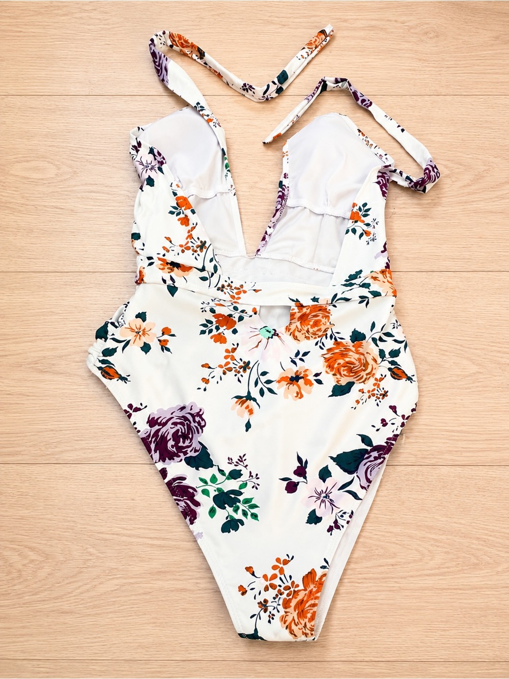 Cupshe Floral One Piece Swimsuit Size M Halter Plunge Neck - Picture 2 of 3